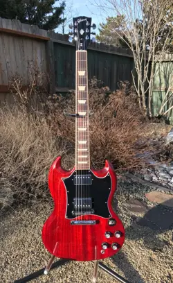 GIBSON SG STANDARD 6 STRING SOLID ELECTRIC GUITAR - RED (SG6100VENH1)