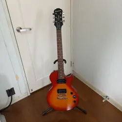 EPIPHONE BY GIBSON LES PAUL SPECIAL RED SUNBURST ELECTRIC GUITAR W/GIG BAG USED