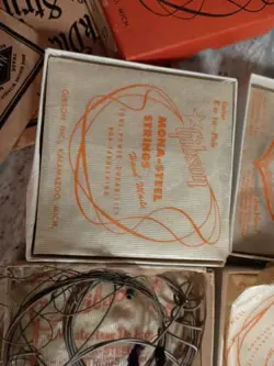 VINTAGE HANDMADE