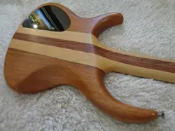 BASS GUITAR MAHOGANY