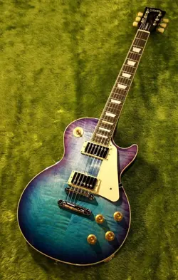 GIBSON LES PAUL STANDARD 1950S FIGURED TOP BLUEBERRY BURST USA 2024 E.GUITAR