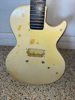EARLY GIBSON LES