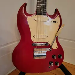1967 GIBSON MELODY MAKER D SG WITH VIBROLA