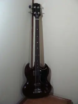 BASS ELECTRIC JUNK