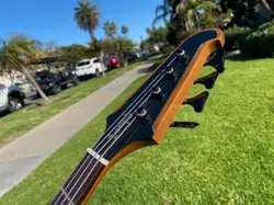 BASS LEFT