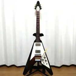 GIBSON FLYING V SUNBURST 67' LIMITED EDITION 1996 ELECTRIC GUITAR W/GIG BAG