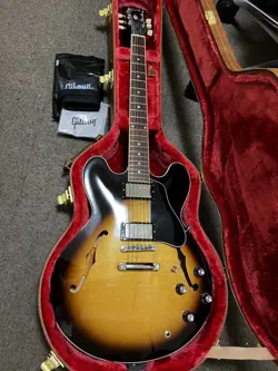 ACOUSTIC ELECTRIC GUITAR GIBSON ES-335 2023 VINTAGE BURST MADE IN USA WITH CASE
