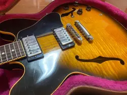 GIBSON SEMI-ACOUSTIC GUITAR VINTAGE BURST ES-335 VS ELECTRIC GUITAR W/HARD CASE#