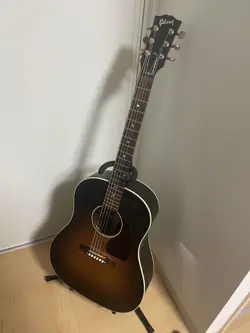 FOLK ACOUSTIC GUITAR GIBSON J45 STANDARD 2014 MODEL SUNBURST