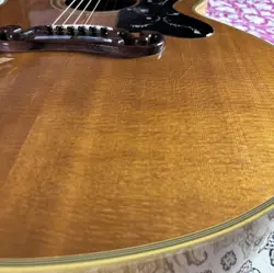 J-200 NATURAL 1990