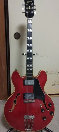 GUITAR GNECO