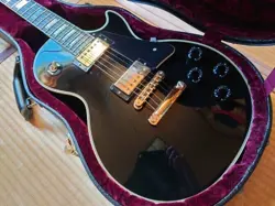 GIBSON CUSTOM SHOP USA LES PAUL CUSTOM, MADE IN 2004, INSPECTED, STANDARD FENDER