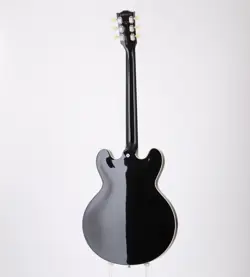 VINTAGE EBONY 2023