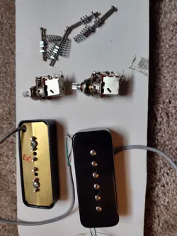 DIMARZIO? BLACK GIBSON