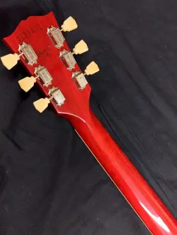 CHERRY SUNBURST NEW