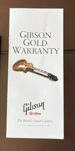 GIBSON CUSTOM SHOP WARRANTY & TAG CASE CANDY