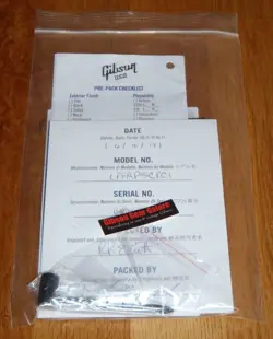 GUITAR CASE CANDY