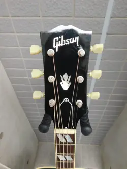 GIBSON LATE 60'S