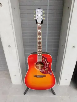 GIBSON LATE 60'S HUMMINGBIRD SAFE DELIVERY FROM JAPAN