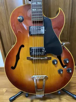 ES-175 CHERRY