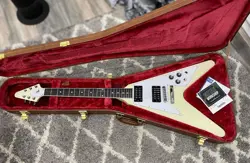 2023 GIBSON '70S FLYING - CLASSIC WHITE