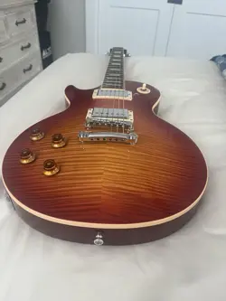 CHERRY SUNBURST.