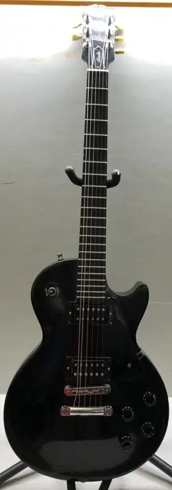 GUITAR *READ*