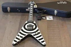 2007 GIBSON CUSTOM SHOP INSPIRED BY ZAKK WYLDE FLYING V BULLSEYE + COA CASE