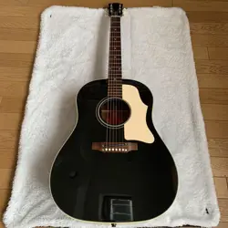 MODEL J-45 BLACK