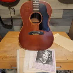 LG-1 ACOUSTIC GUITAR