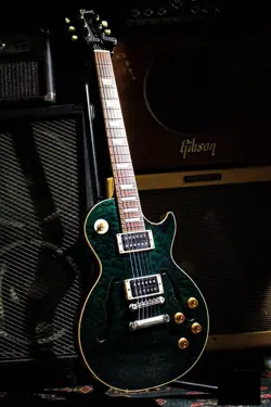 USED 2006 GIBSON CUSTOM SHOP YCS LES PAUL F QUILT PEACOCK 3.46KG W/HSC