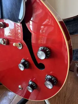 DOT GLOSS CHERRY