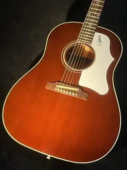 GIBSON 1960S J-45 ADJ WINE RED (2020)