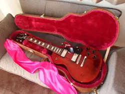 ELECTRIC GUITAR GIBSON LES PAUL STUDIO 2021 RED MADE IN USA S/N 205710331 + CASE