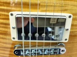 RELIEF ELECTRIC GUITAR