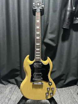 YELLOW NECK REPAIR