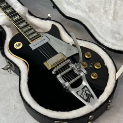 GIBSON 1977 LES PAUL PRO DELUXE MOD NO.MF1589