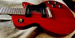 GIBSON LES PAUL SPECIAL P90 -VINTAGE CHERRY WITH ORIGINAL GIBSON HARDSHELL CASE