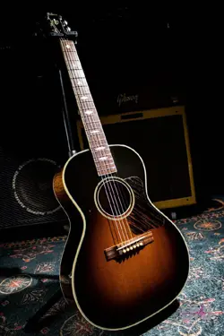 GIBSON NICK LUCAS RE-ISSUE / 2000 NO.YG812