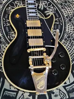 GIBSON CUSTOM SHOP ~MURPHY LAB~ 1957 LES PAUL CUSTOM 3-PICKUP WITH BIGSBY VIBRAT