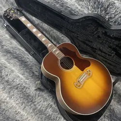 GIBSON: SJ-200 STUDIO WALNUT SATIN WALNUT BURST