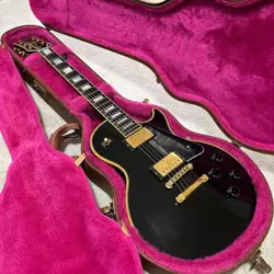 ELECTRIC GUITAR GIBSON LES PAUL CUSTOM SHOP EDITION BLACK WITH HARD CASE