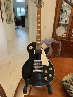 1990 VINTAGE BLACK