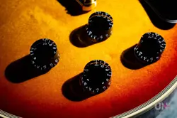 GIBSON LES PAUL CUSTOM CHERRY SUNBURST / 1990 SAFE DELIVERY FROM JAPAN