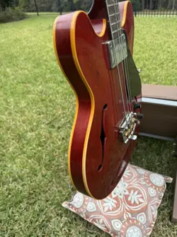 BASS RED