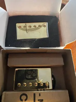 GIBSON PICKUP SET 490R AND 498T, GOLD COVERS, + LES PAUL STUDIO CIRCUIT BOARD.