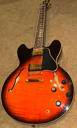 GIBSON ES-335 DOT ELECTRIC GUITAR