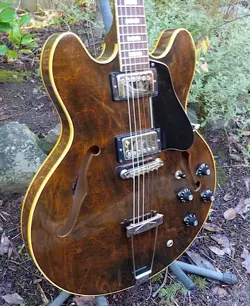 WALNUT WOOD