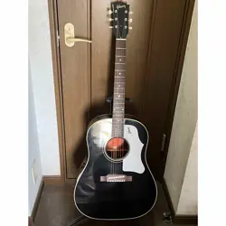 ACOUSTIC GUITAR GIBSON J-45 BLACK 60S BLACK MADE IN USA WITH HARD CASE