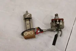 ES 1970'S 70-028